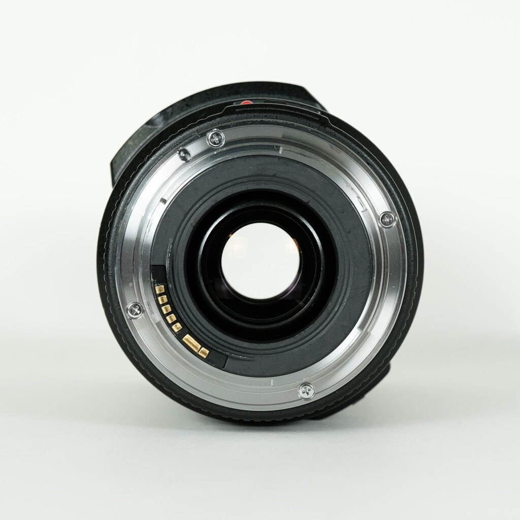 Canon EF70-300mm F4-5.6 IS USM Canon EF70-300mm F4-5.6 IS USM