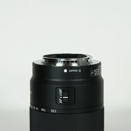 SONY E 18-135mm F3.5-5.6 OSS SEL18135 SONY E 18-135mm F3.5-5.6 OSS SEL18135