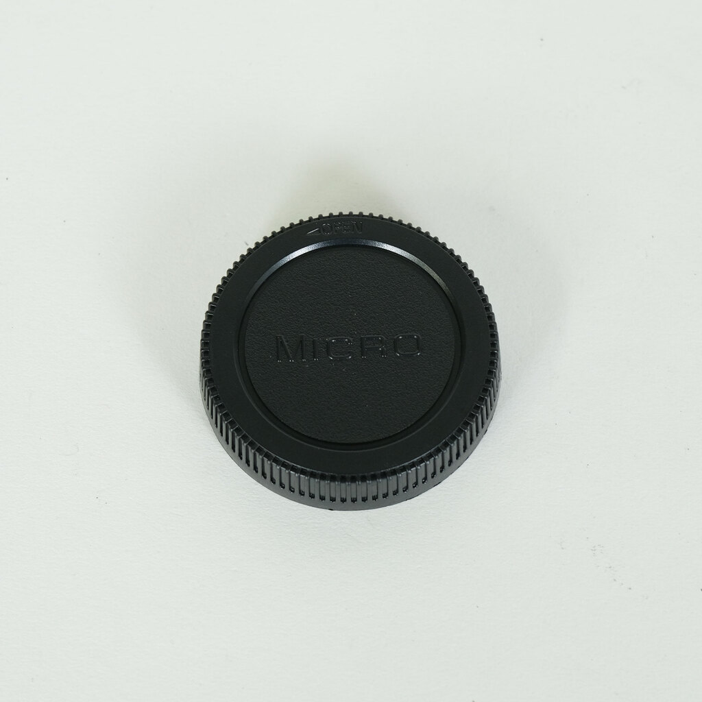 Panasonic LUMIX G VARIO 12-32mm / F3.5-5.6 ASPH. / MEGA O.I.S.