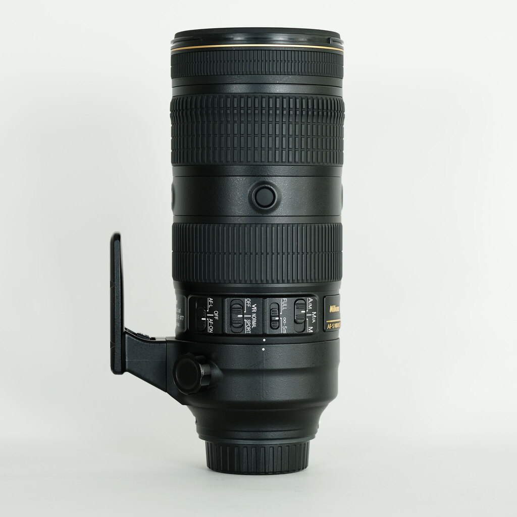 Nikon AF-S NIKKOR 70-200mm f/2.8E FL ED VR Nikon AF-S NIKKOR 70-200mm f/2.8E FL ED VR