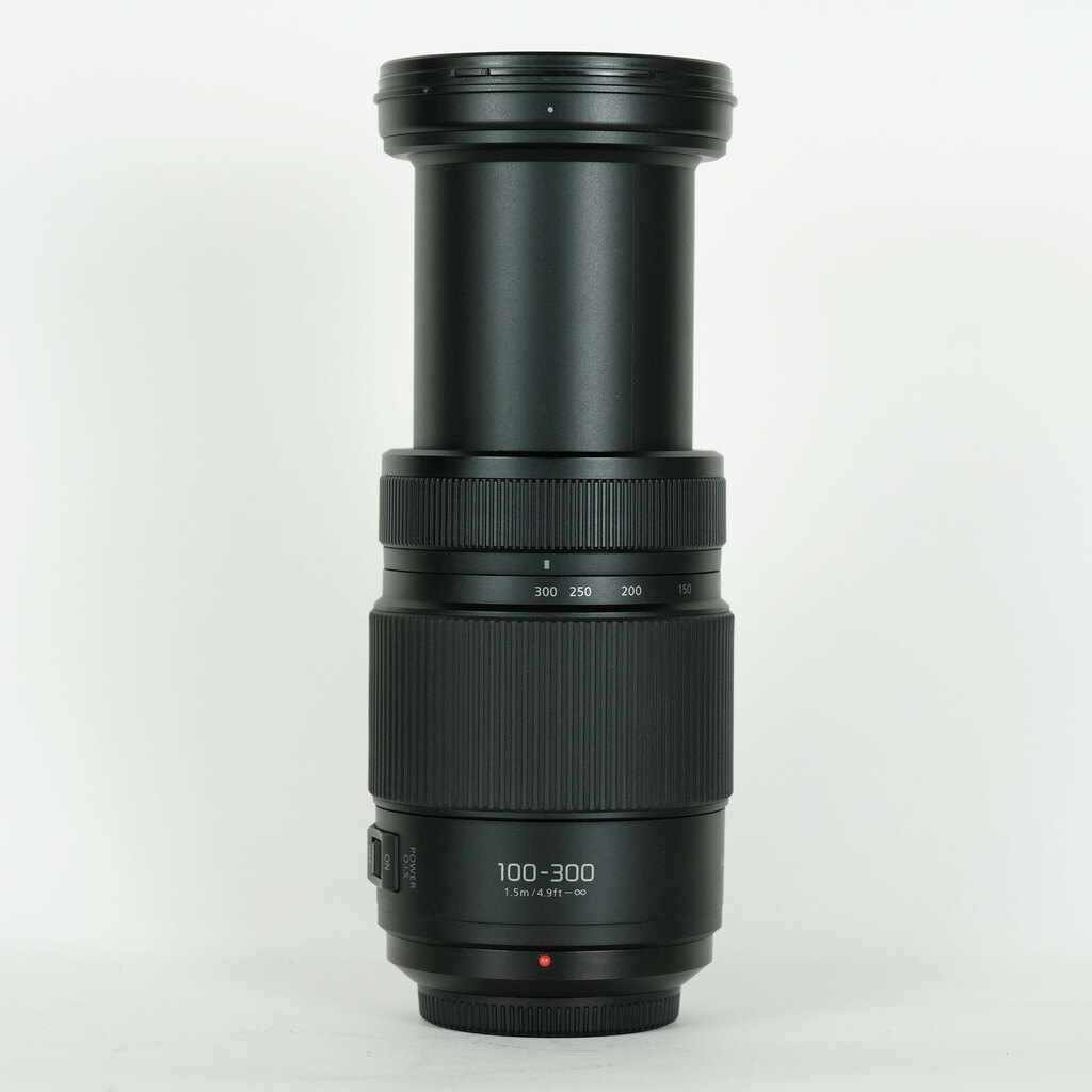 Panasonic LUMIX G VARIO 100-300mm / F4.0-5.6 II / POWER O.I.S.
