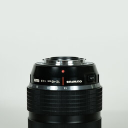 OLYMPUS M.ZUIKO DIGITAL ED 12-40mm F2.8 PRO OLYMPUS M.ZUIKO DIGITAL ED 12-40mm F2.8 PRO