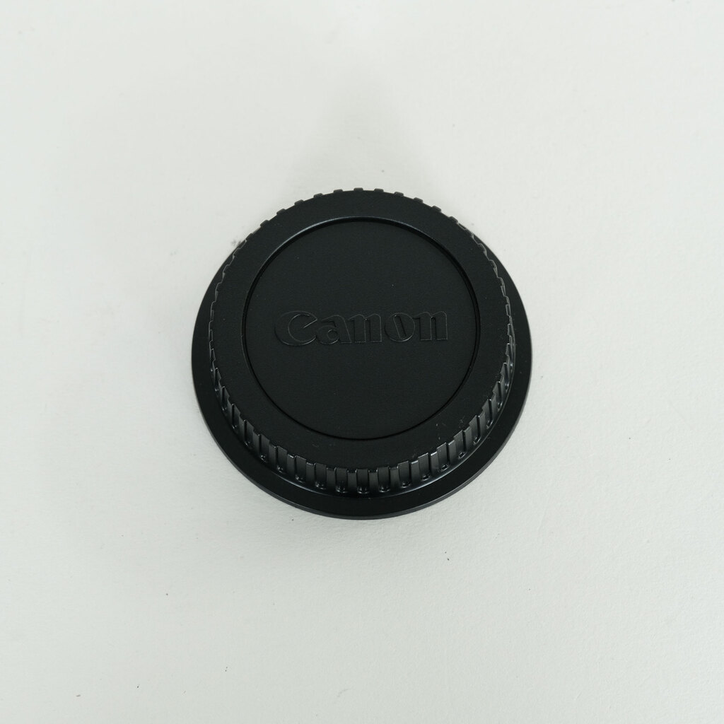 Canon EF40mm F2.8 STM