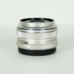 OLYMPUS M.ZUIKO DIGITAL 17mm F1.8