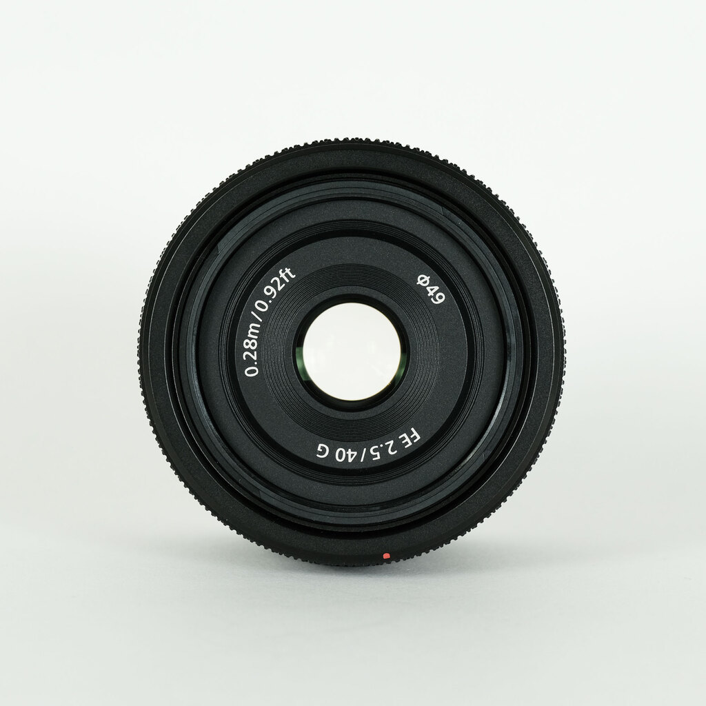 SONY FE 40mm F2.5 G SEL40F25G SONY FE 40mm F2.5 G SEL40F25G
