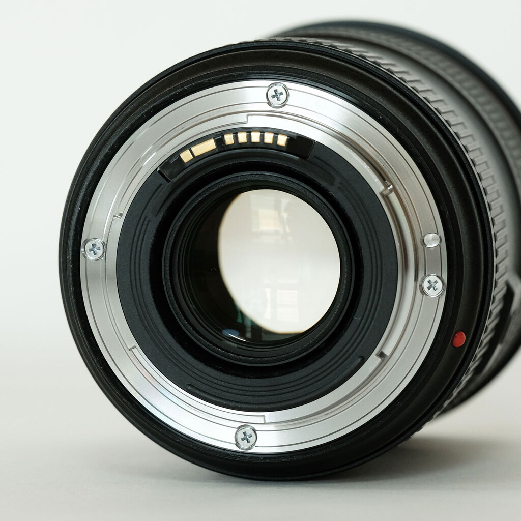 Canon EF24-70mm F2.8L II USM Canon EF24-70mm F2.8L II USM