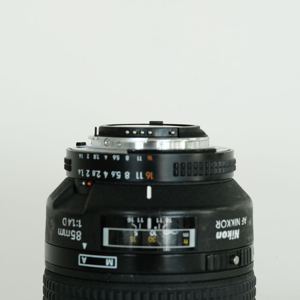 Nikon Ai AF Nikkor 85mm F1.4D IF Nikon Ai AF Nikkor 85mm F1.4D IF
