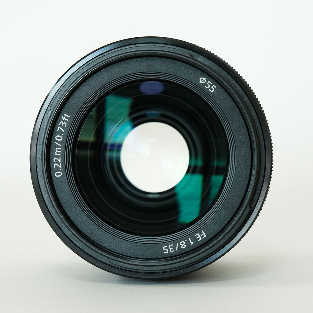 SONY FE 35mm F1.8 SEL35F18F SONY FE 35mm F1.8 SEL35F18F