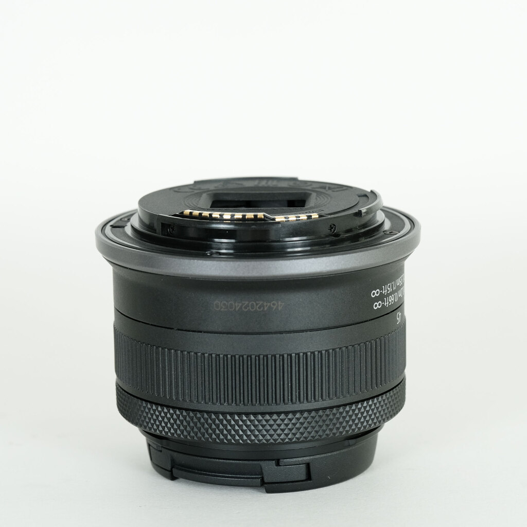 Canon RF-S 18-45mm F4.5-6.3 IS STM Canon RF-S 18-45mm F4.5-6.3 IS STM