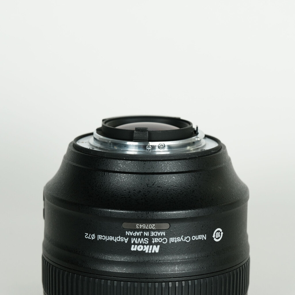 Nikon AF-S NIKKOR 58mm f/1.4G Nikon AF-S NIKKOR 58mm f/1.4G