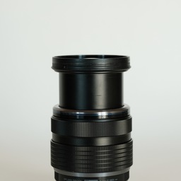 OLYMPUS M.ZUIKO DIGITAL ED 12-40mm F2.8 PRO