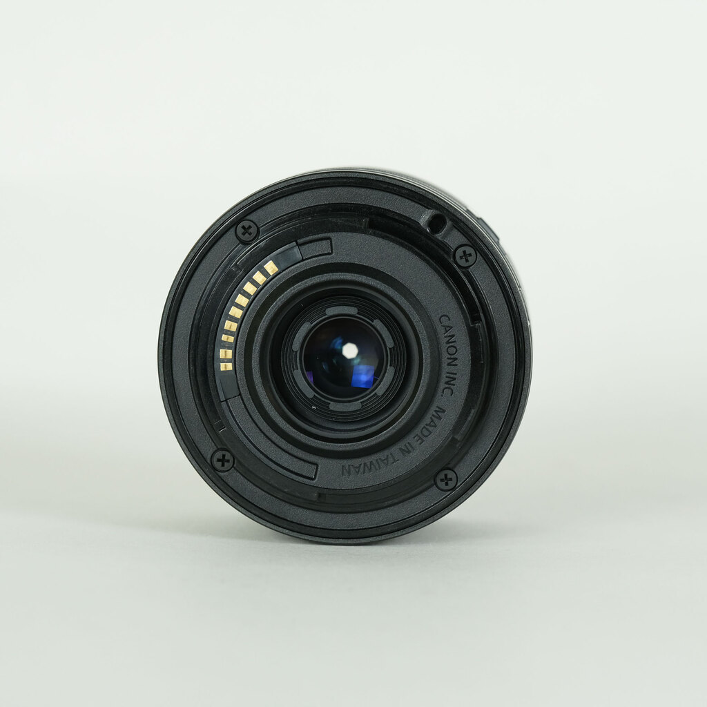 Canon EF-M28mm F3.5 マクロ IS STM Canon EF-M28mm F3.5 マクロ IS STM