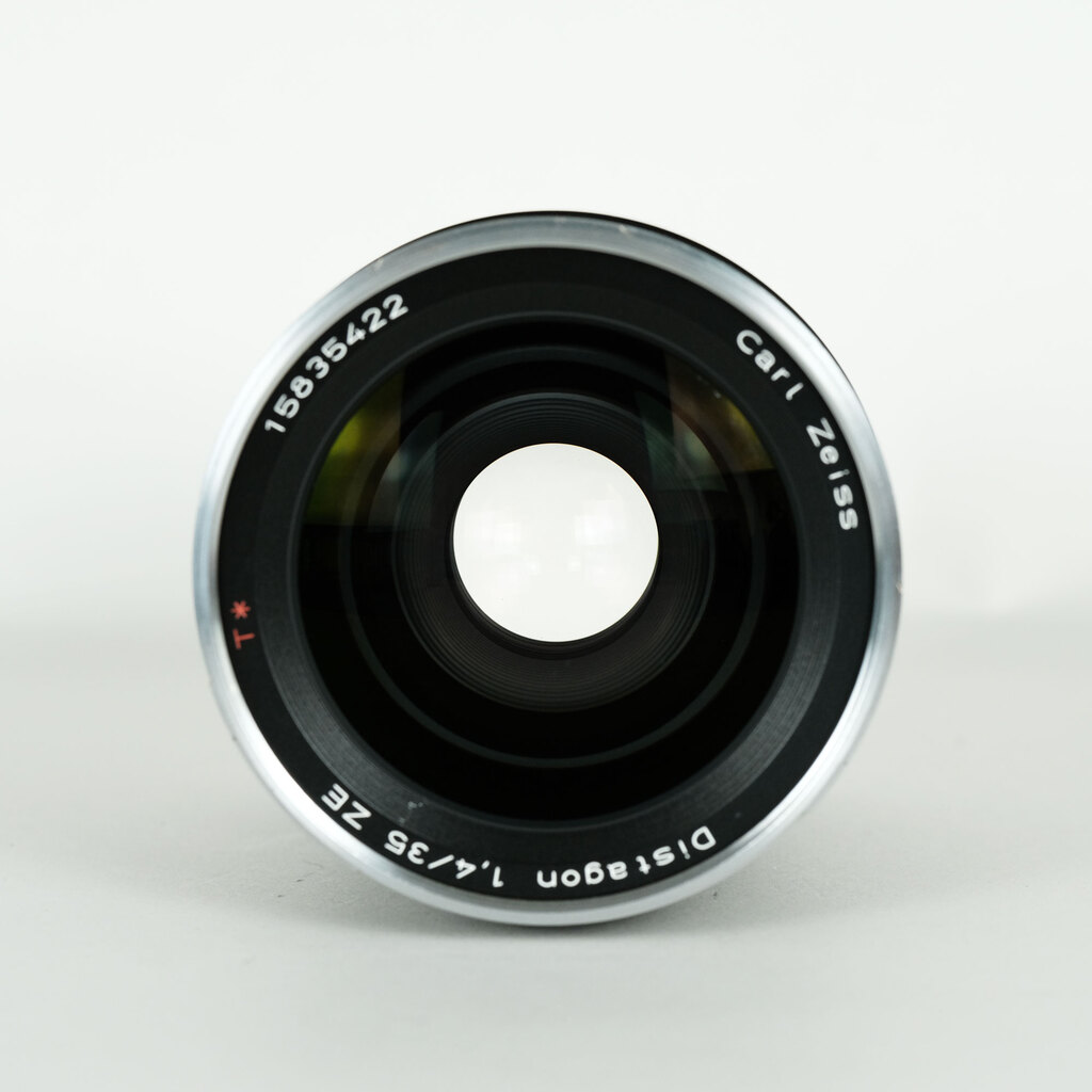 コシナ ツァイス Distagon T*1.4/35mm ZE ブラック