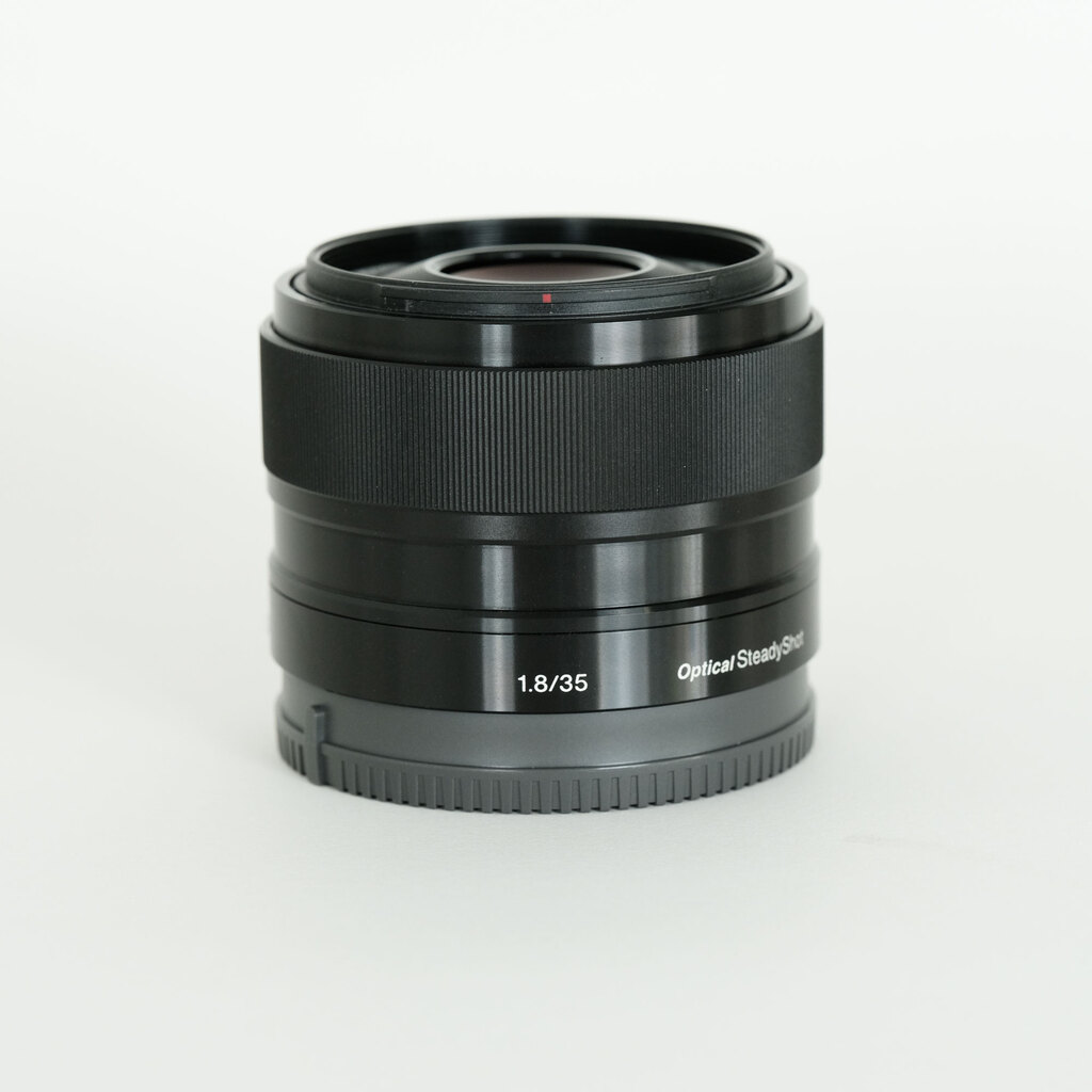 SONY E 35mm F1.8 OSS SEL35F18 SONY E 35mm F1.8 OSS SEL35F18
