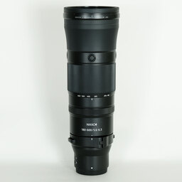 Nikon NIKKOR Z 180-600mm f/5.6-6.3 VR Nikon NIKKOR Z 180-600mm f/5.6-6.3 VR