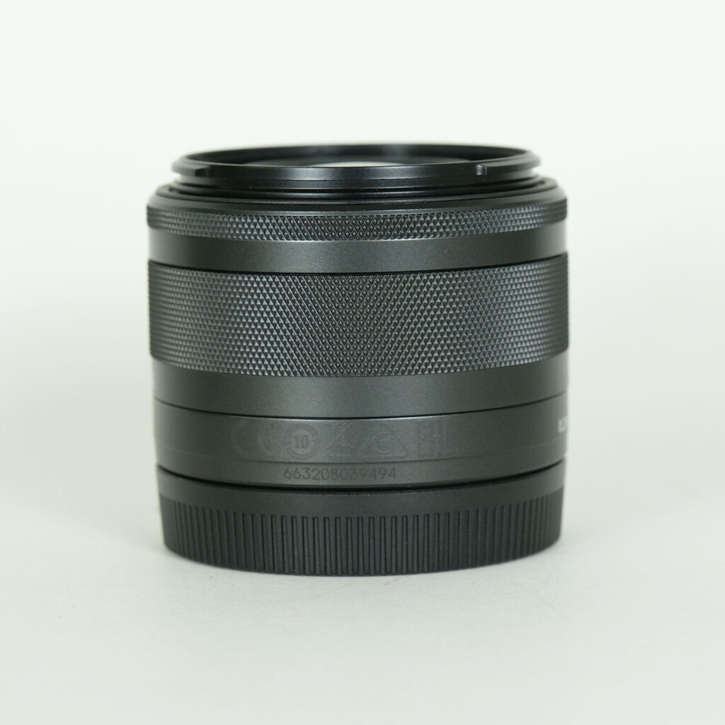 Canon EF-M15-45mm F3.5-6.3 IS STM Canon EF-M15-45mm F3.5-6.3 IS STM