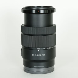 SONY E 18-135mm F3.5-5.6 OSS SEL18135