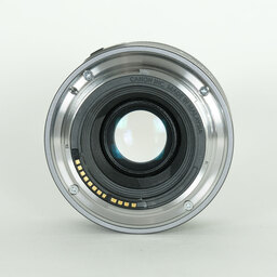 Canon RF50mm F1.8 STM