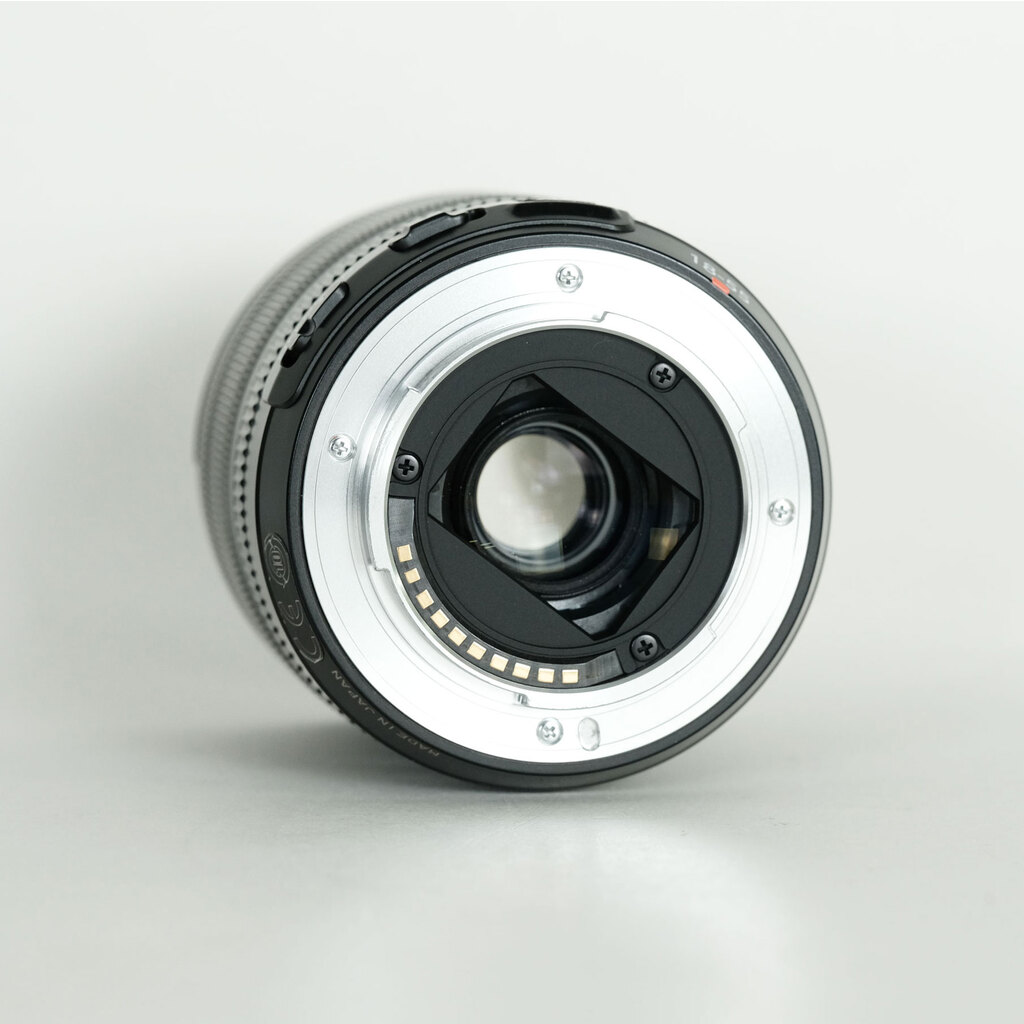 FUJIFILM XF18-55mmF2.8-4 R LM OIS FUJIFILM XF18-55mmF2.8-4 R LM OIS