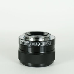SONY E 35mm F1.8 OSS SEL35F18 SONY E 35mm F1.8 OSS SEL35F18