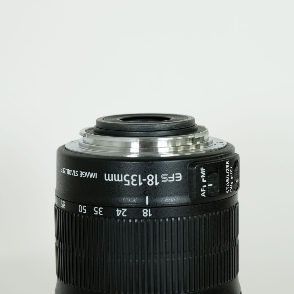 Canon EF-S18-135mm F3.5-5.6 IS STM Canon EF-S18-135mm F3.5-5.6 IS STM