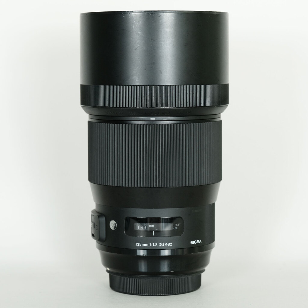 【アウトレット品】SIGMA 135mm F1.8 DG HSMキャノン用レンズ シグマ 135mm F1.8 DG HSM | Art レンズレビューVol.1 外観