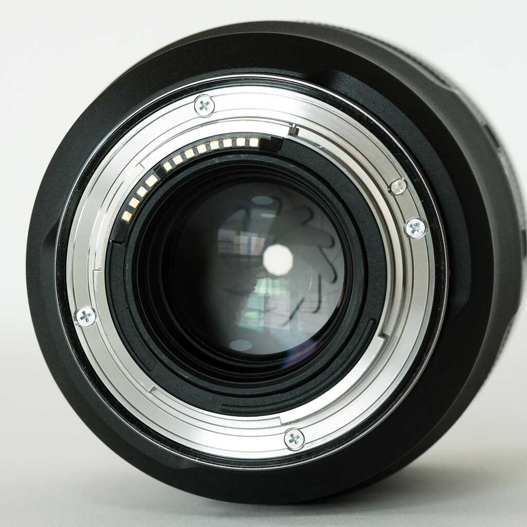 Canon RF50mm F1.2 L USM Canon RF50mm F1.2 L USM
