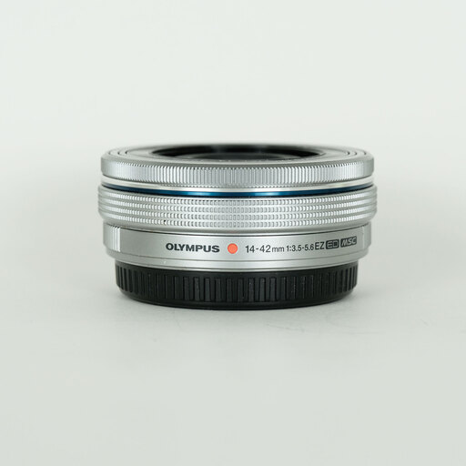 OLYMPUS M.ZUIKO DIGITAL ED 14-42mm F3.5-5.6 EZ シルバー