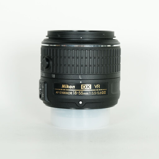 Nikon AF-S DX NIKKOR 18-55mm f3.5-5.6G VR II