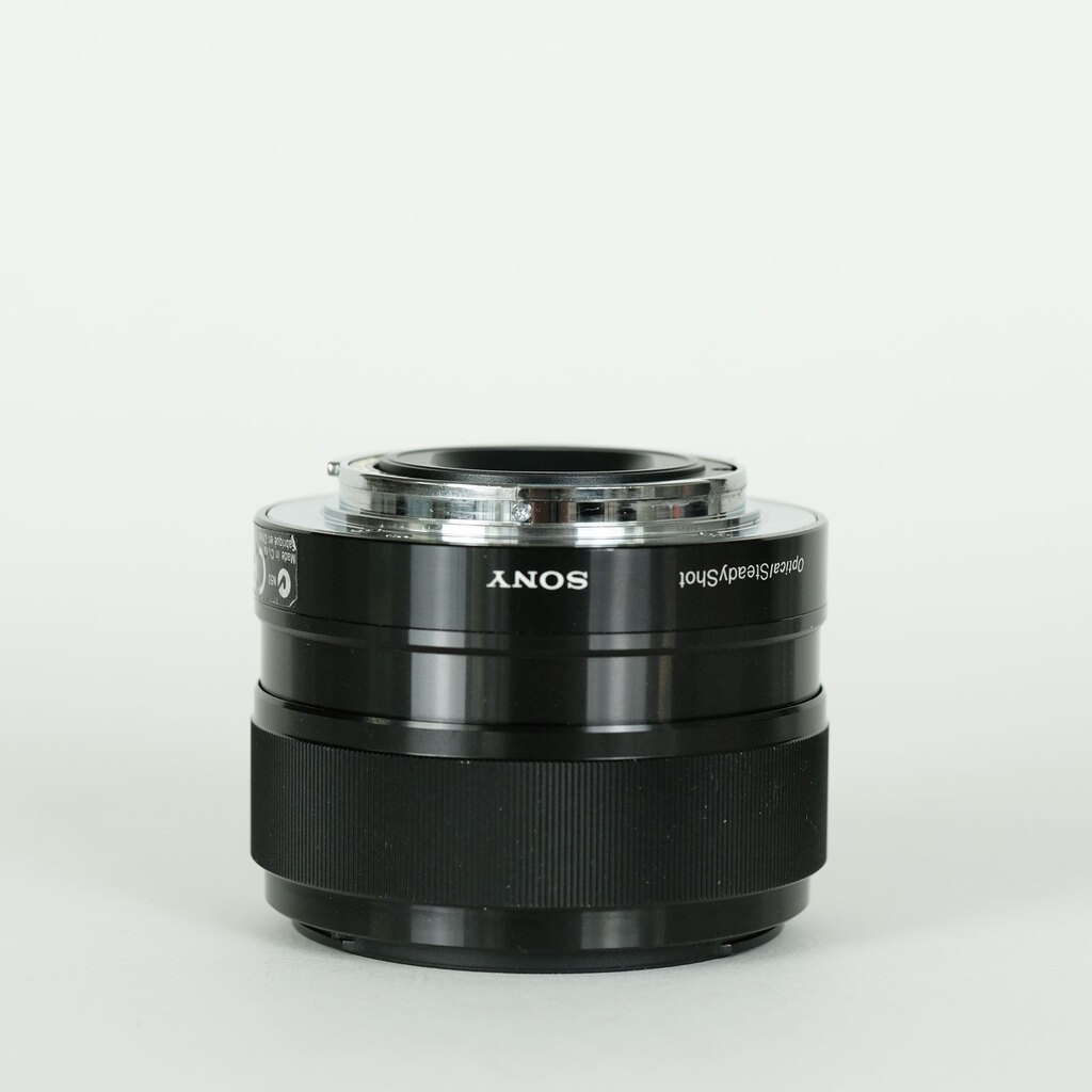 SONY E 35mm F1.8 OSS SEL35F18 SONY E 35mm F1.8 OSS SEL35F18