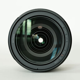 Canon RF24-105mm F4 L IS USM Canon RF24-105mm F4 L IS USM