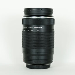 OLYMPUS M.ZUIKO DIGITAL ED 75-300mm F4.8-6.7 II OLYMPUS M.ZUIKO DIGITAL ED 75-300mm F4.8-6.7 II