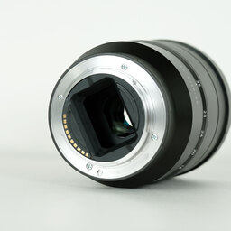 SONY Vario-Tessar T* FE 16-35mm F4 ZA OSS SEL1635Z SONY Vario-Tessar T* FE 16-35mm F4 ZA OSS SEL1635Z