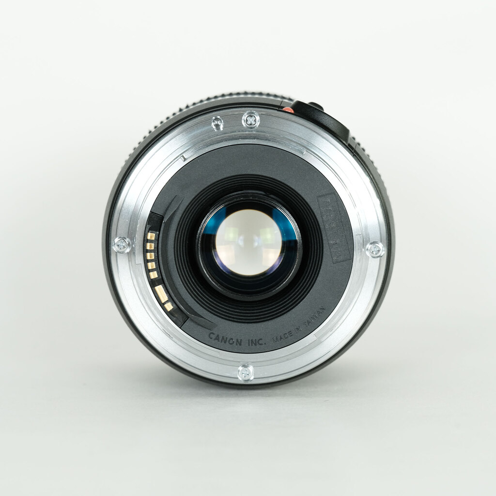 Canon EF28-105mm F3.5-4.5 II USM Canon EF28-105mm F3.5-4.5 II USM