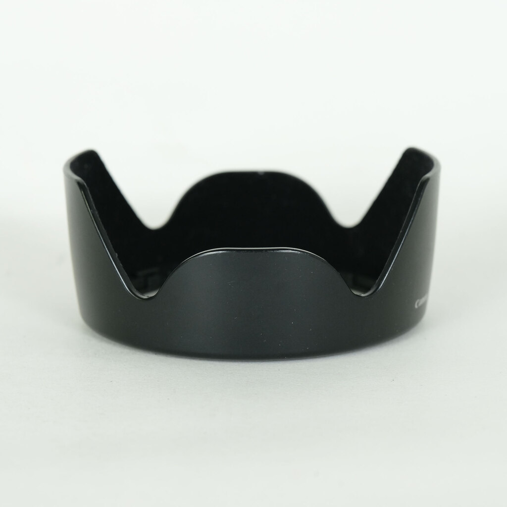 Canon EF-S18-135mm F3.5-5.6 IS