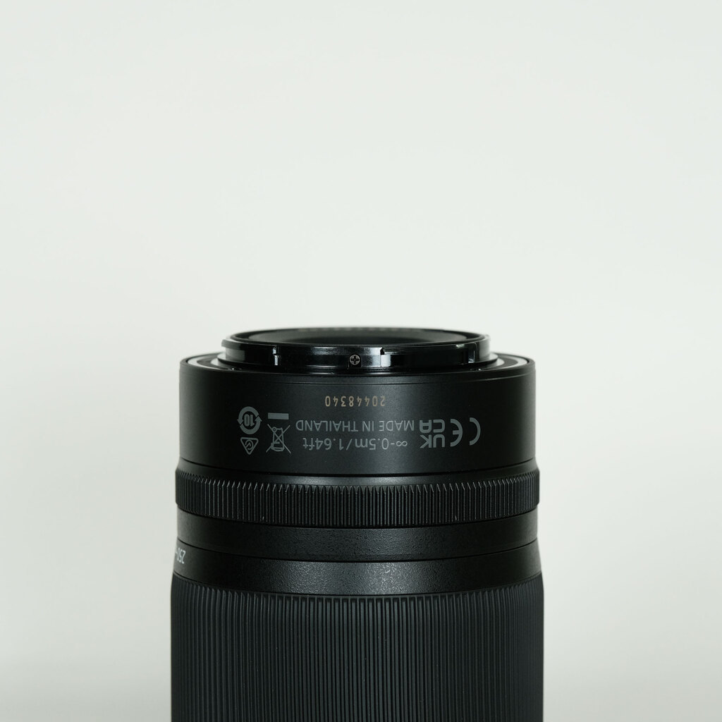 Nikon NIKKOR Z DX 50-250mm f/4.5-6.3 VR Nikon NIKKOR Z DX 50-250mm f/4.5-6.3 VR