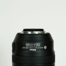 Nikon AF-P NIKKOR 70-300mm f/4.5-5.6E ED VR Nikon AF-P NIKKOR 70-300mm f/4.5-5.6E ED VR