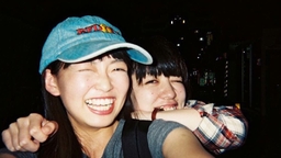 大好きなひとたちの何気ない日常を。 誰かの記憶の中のシーンのような写真を撮りたくて