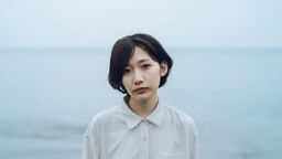 その瞬間の感情や温度を閉じ込めて。 見手に考える「余白」を与えられる写真を その瞬間の感情や温度を閉じ込めて。 見手に考える「余白」を与えられる写真を