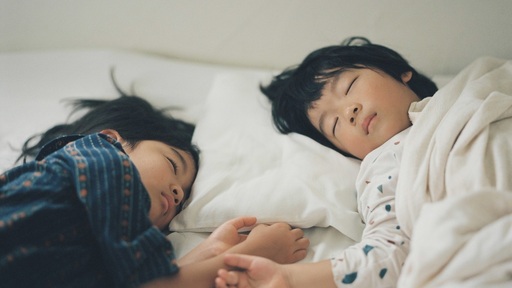 一人の世界も、寄り添う時間も。 流れていく家族の日常を残しておきたくて