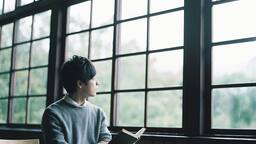 日常の小さな感動を集めるように。 「誰かと共有したい光景」を丁寧に写真に残していく 日常の小さな感動を集めるように。 「誰かと共有したい光景」を丁寧に写真に残していく